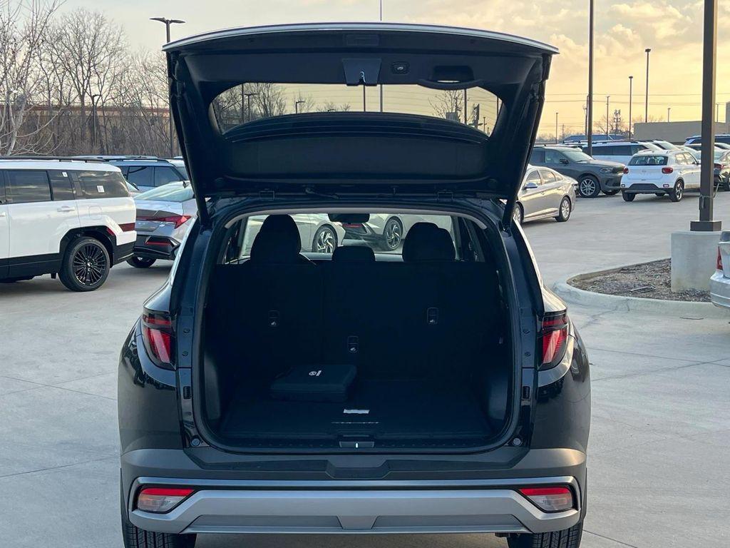 new 2026 Hyundai Tucson car, priced at $29,656