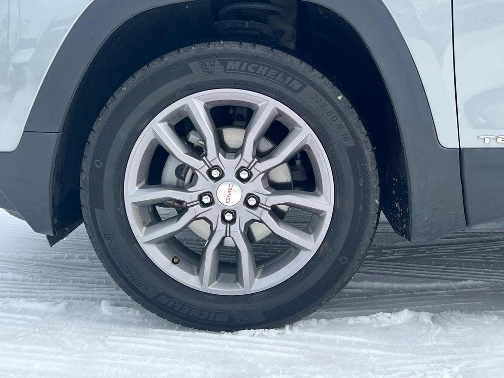 used 2024 GMC Terrain car, priced at $21,219