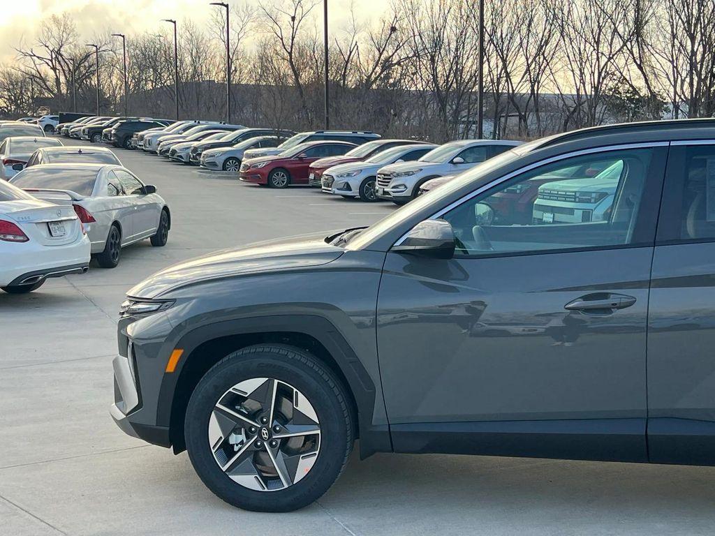 new 2026 Hyundai Tucson car, priced at $29,602