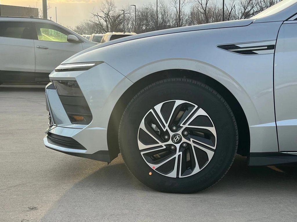 new 2026 Hyundai Sonata Hybrid car, priced at $28,785