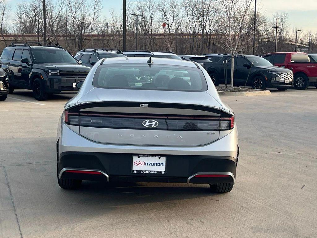 new 2026 Hyundai Sonata Hybrid car, priced at $28,785