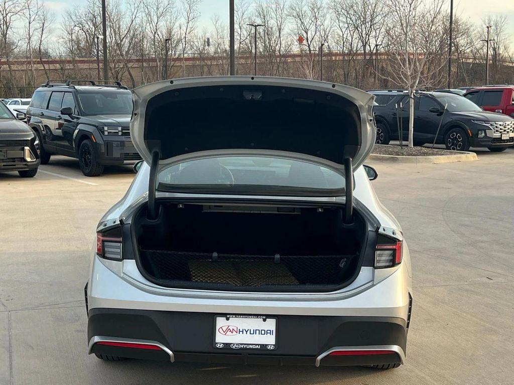 new 2026 Hyundai Sonata Hybrid car, priced at $28,785