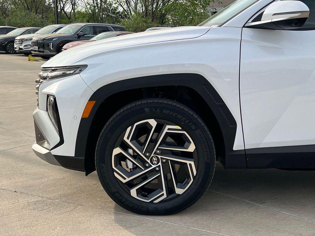 new 2026 Hyundai TUCSON Plug-In Hybrid car, priced at $204,500