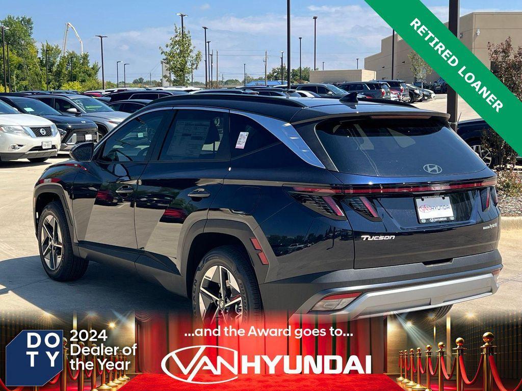 new 2025 Hyundai TUCSON Hybrid car, priced at $35,065