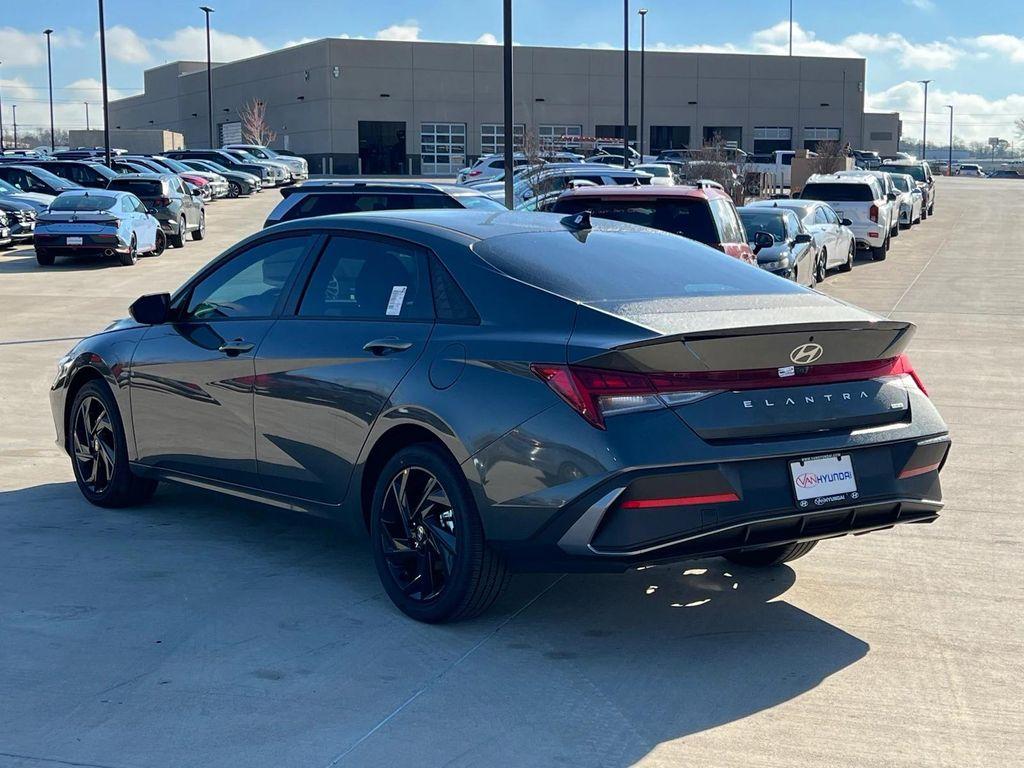 new 2026 Hyundai ELANTRA HEV car, priced at $28,074
