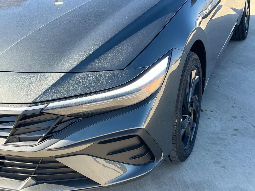 new 2026 Hyundai ELANTRA HEV car, priced at $28,074