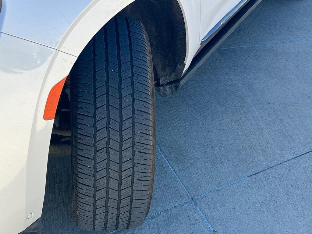 used 2023 GMC Yukon car, priced at $61,900