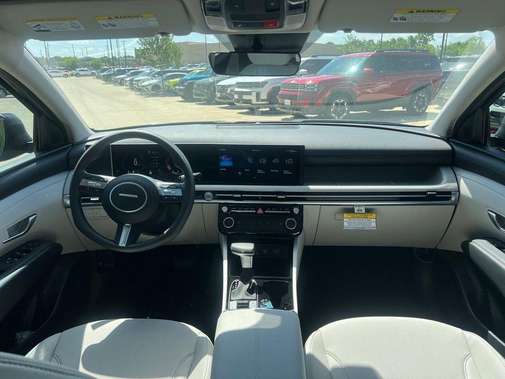 new 2026 Hyundai Tucson car, priced at $33,405