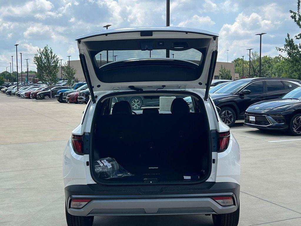 new 2026 Hyundai Tucson car, priced at $33,152