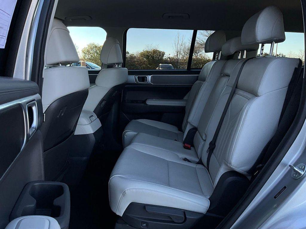 used 2025 Hyundai Santa Fe car, priced at $30,244