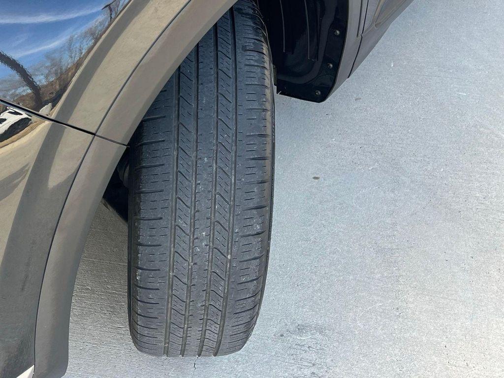 used 2023 Hyundai Santa Fe car, priced at $19,324