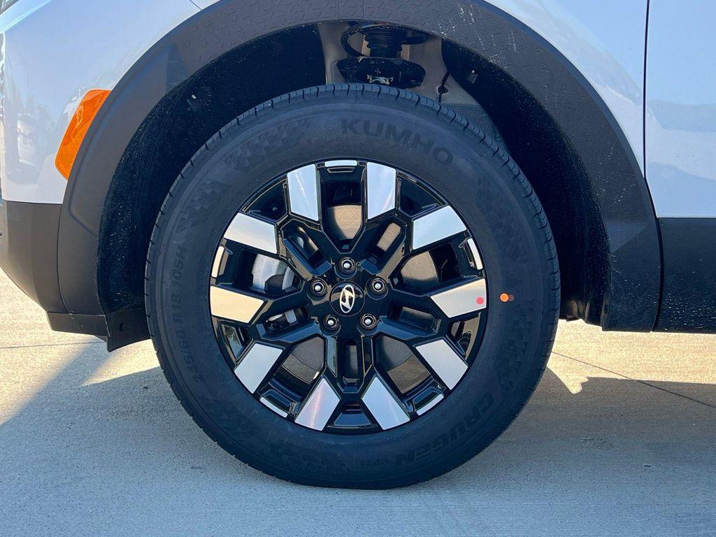new 2026 Hyundai SANTA CRUZ car, priced at $31,283