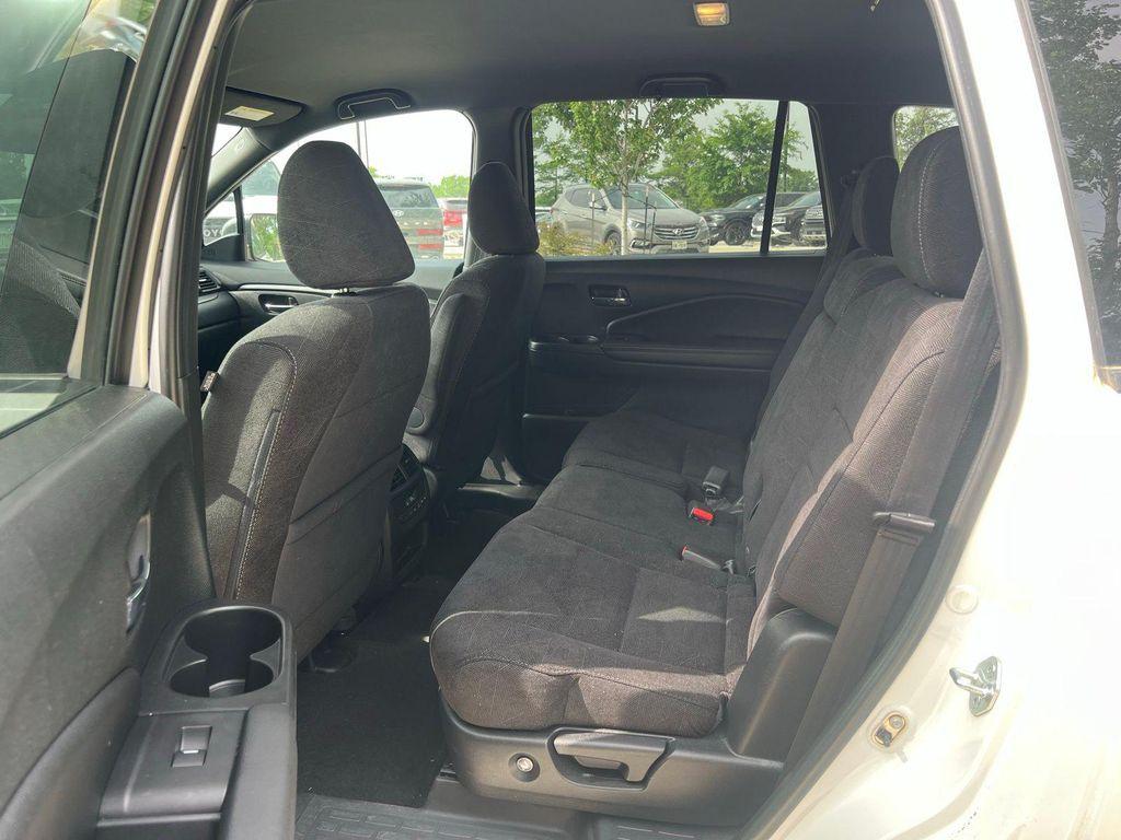 used 2022 Honda Pilot car, priced at $29,779