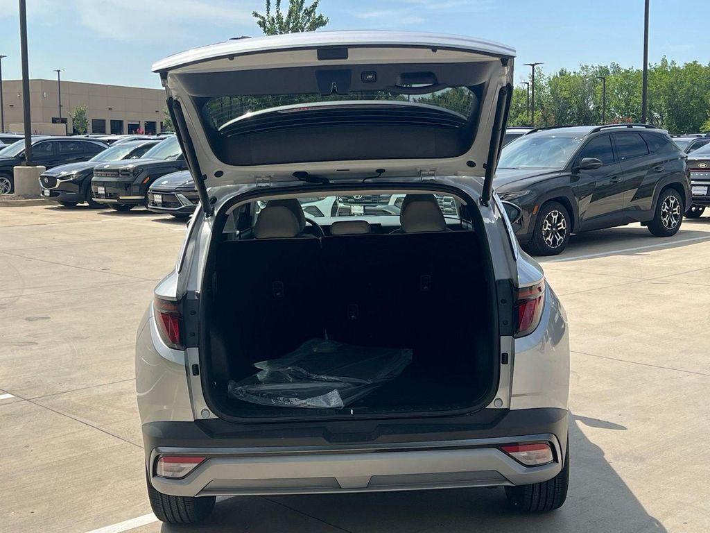 new 2026 Hyundai Tucson car, priced at $32,943