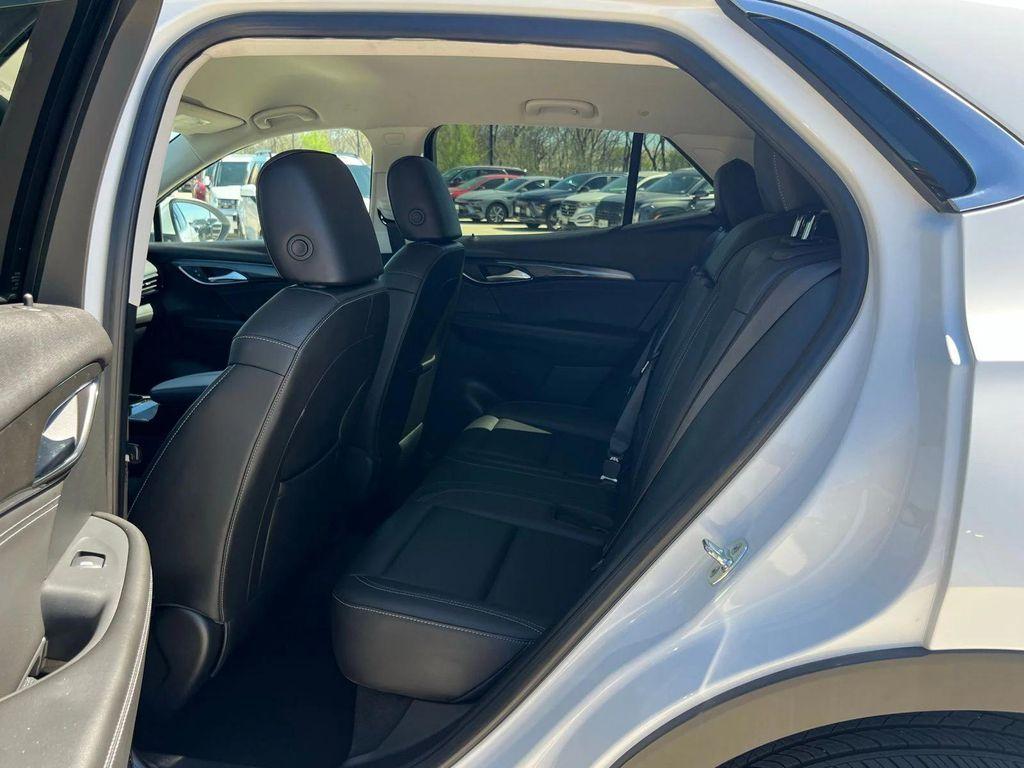 used 2025 Buick Envision car, priced at $27,529