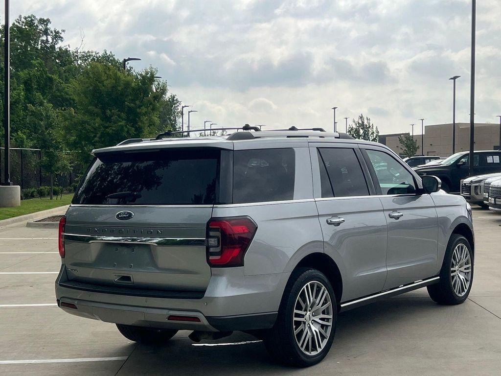 used 2024 Ford Expedition car, priced at $43,771