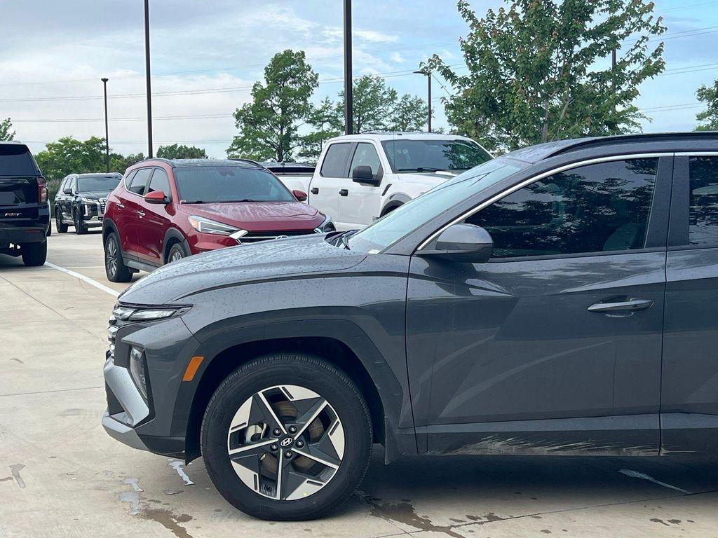 new 2026 Hyundai TUCSON Hybrid car, priced at $32,854
