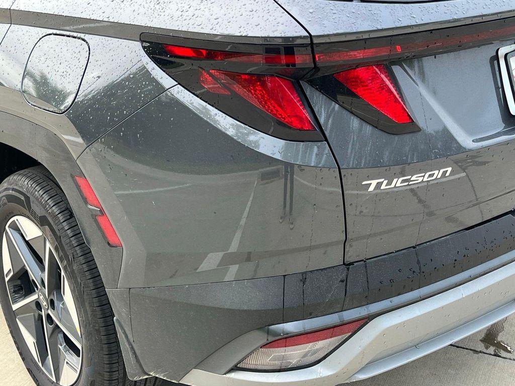 new 2026 Hyundai TUCSON Hybrid car, priced at $32,854