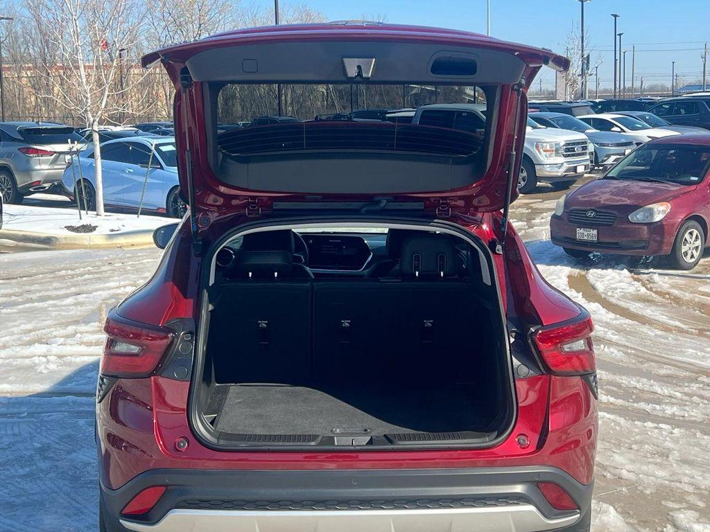 used 2025 Chevrolet Trax car, priced at $18,711