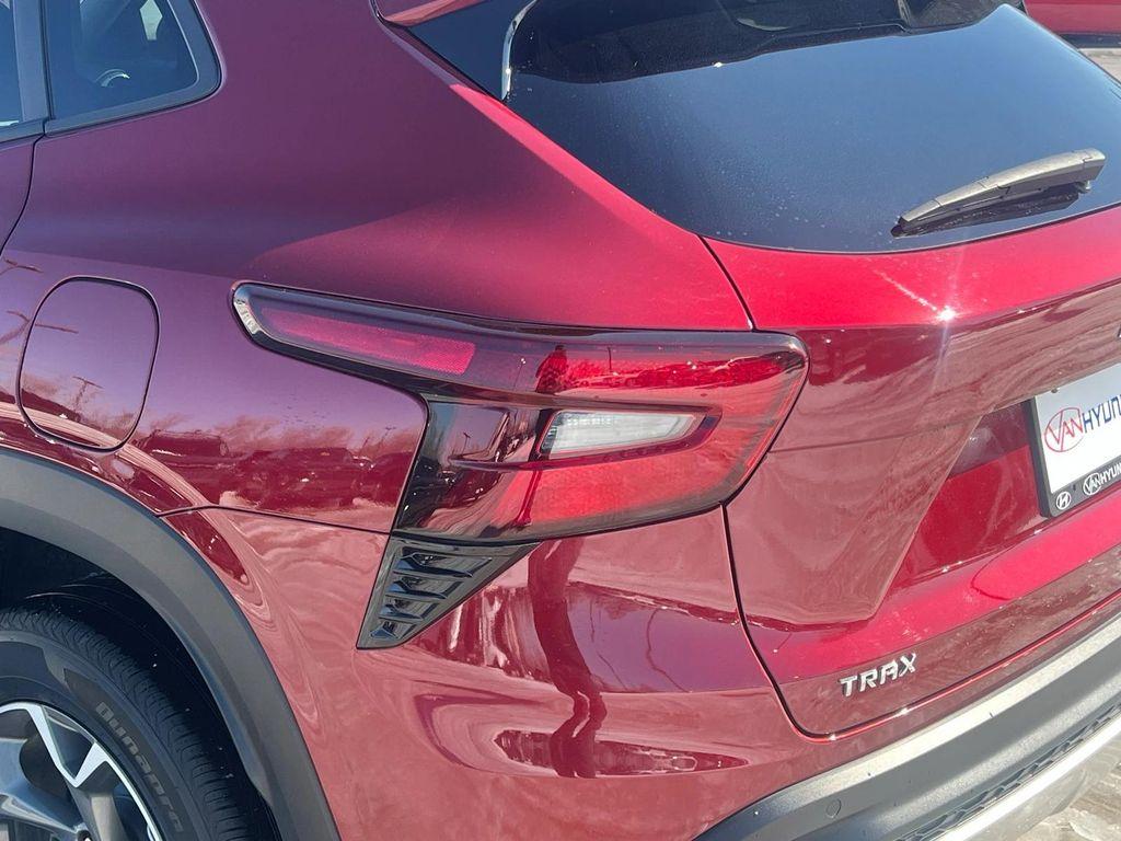 used 2025 Chevrolet Trax car, priced at $18,711