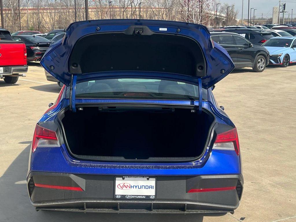 new 2026 Hyundai ELANTRA HEV car, priced at $25,794