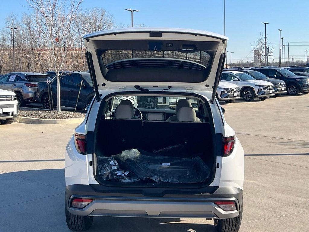 new 2026 Hyundai Tucson car, priced at $30,210
