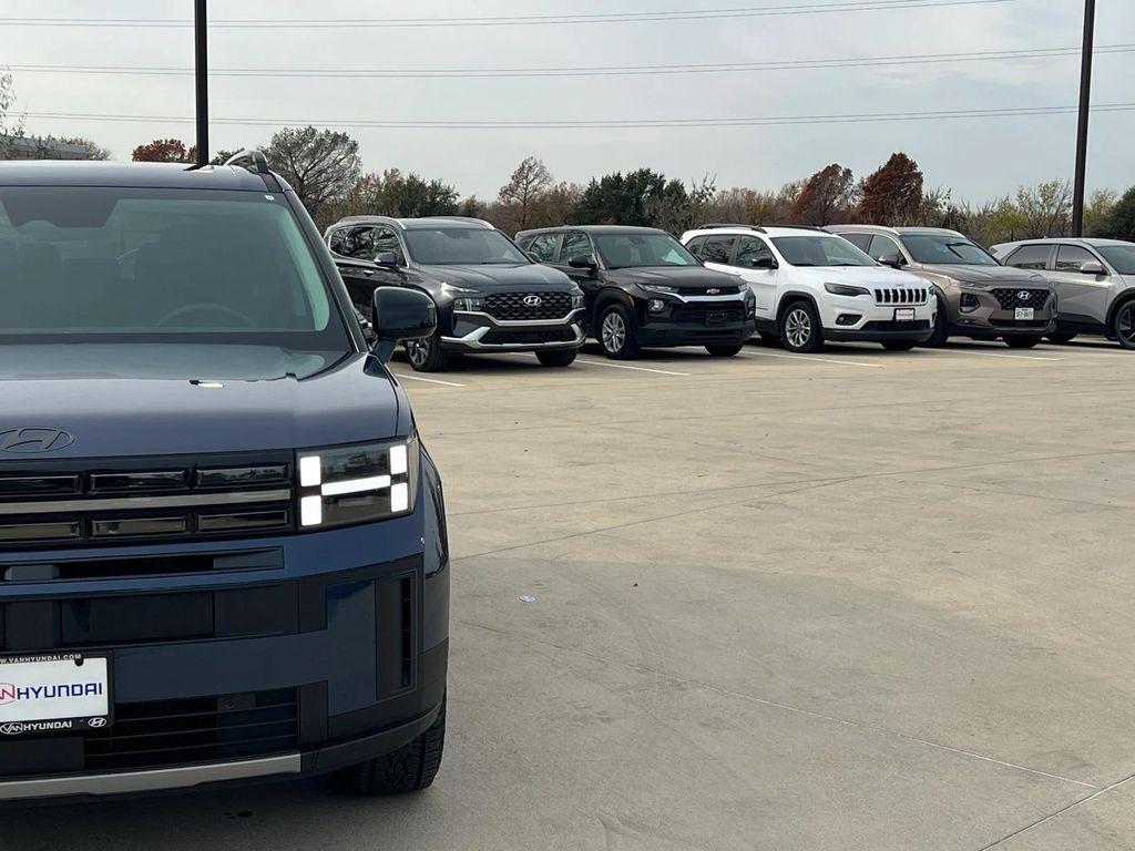 used 2025 Hyundai Santa Fe car, priced at $33,900