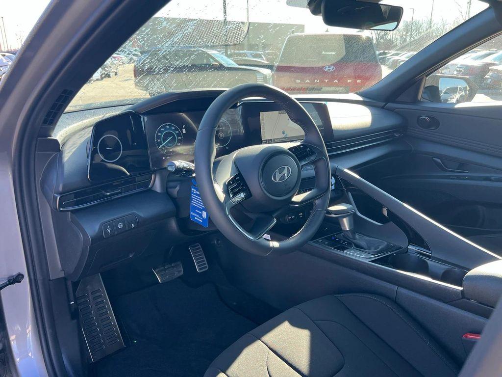 new 2026 Hyundai ELANTRA HEV car, priced at $28,101