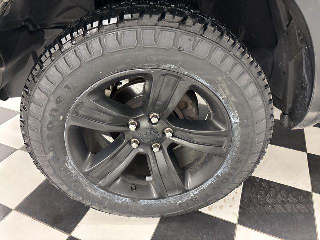 used 2021 Ram 1500 Classic car, priced at $27,293