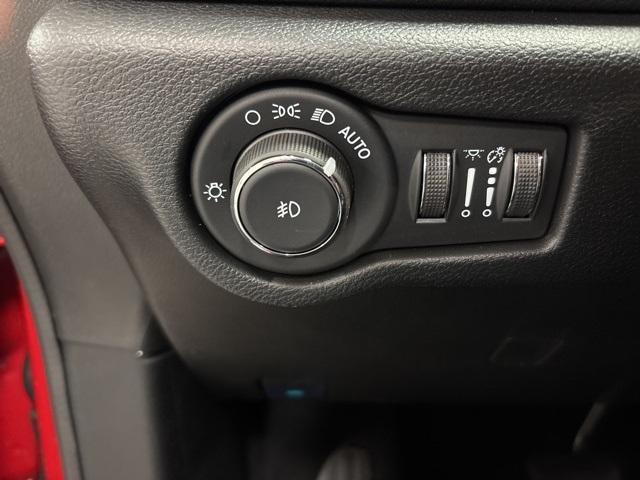 new 2026 Chrysler Pacifica car, priced at $46,500