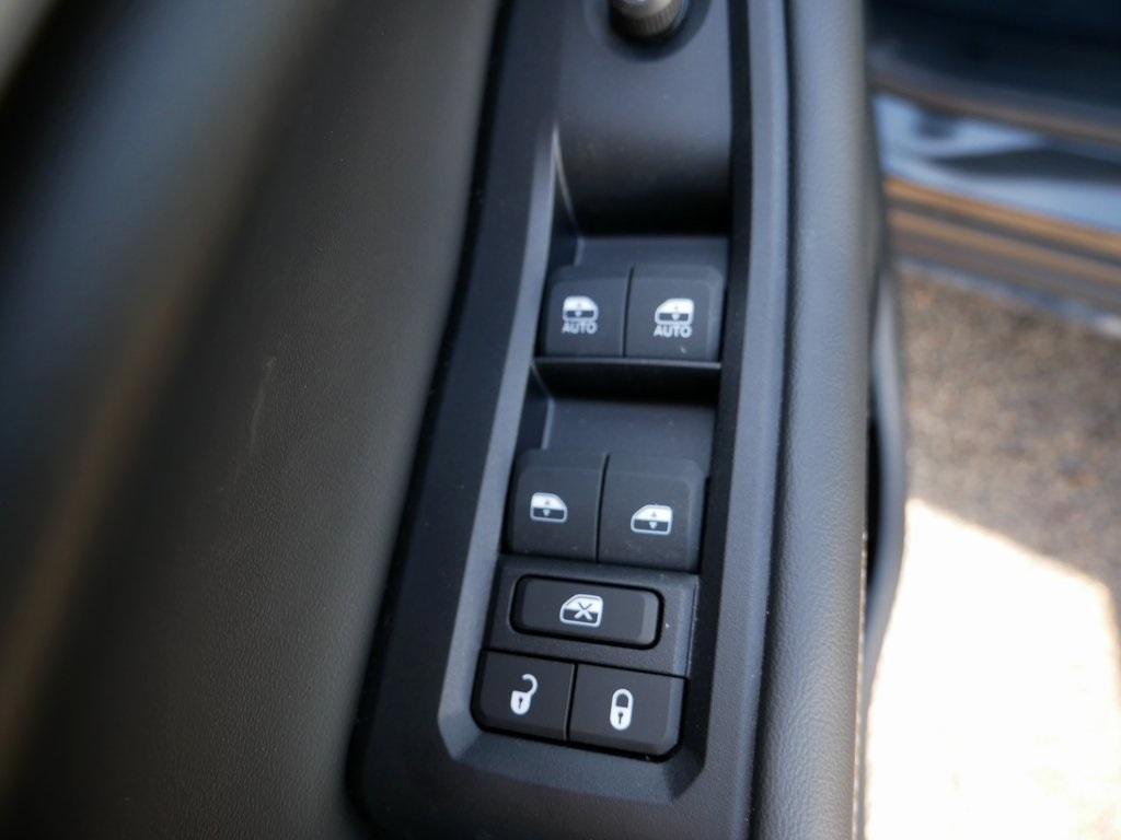 new 2024 Jeep Grand Cherokee car, priced at $41,990