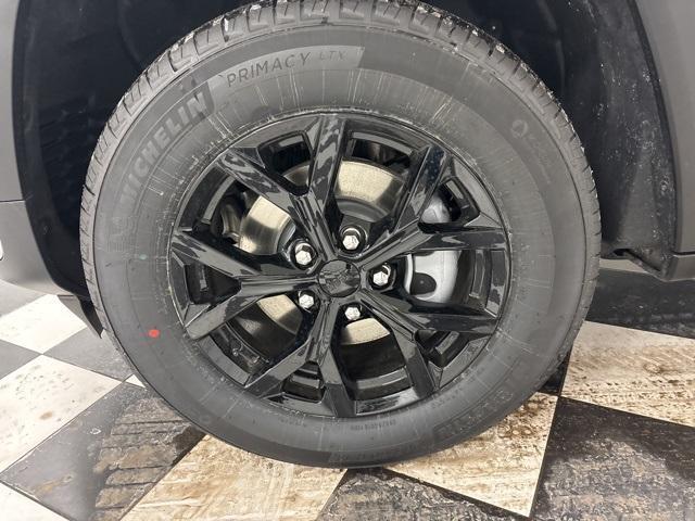 new 2026 Jeep Grand Cherokee car, priced at $45,618