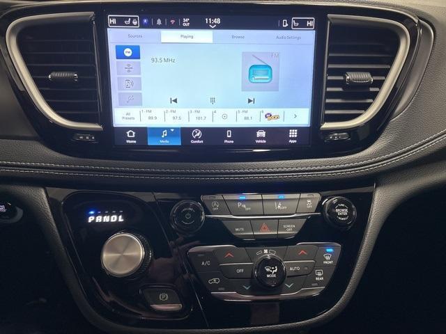 new 2026 Chrysler Pacifica car, priced at $44,500