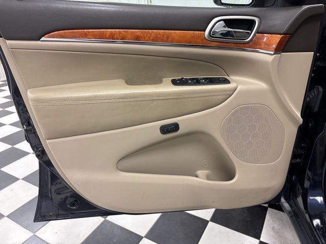 used 2011 Jeep Grand Cherokee car, priced at $9,220