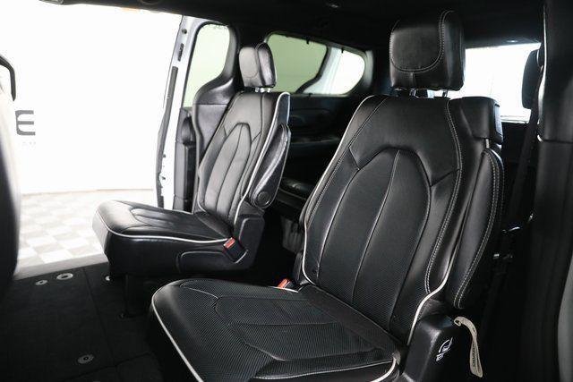used 2025 Chrysler Pacifica car, priced at $34,592
