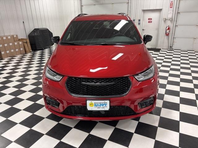 new 2026 Chrysler Pacifica car, priced at $46,000