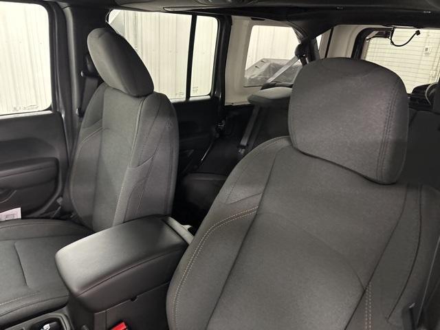 new 2026 Jeep Wrangler car, priced at $48,730