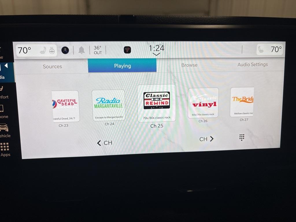 new 2026 Jeep Gladiator car, priced at $48,153