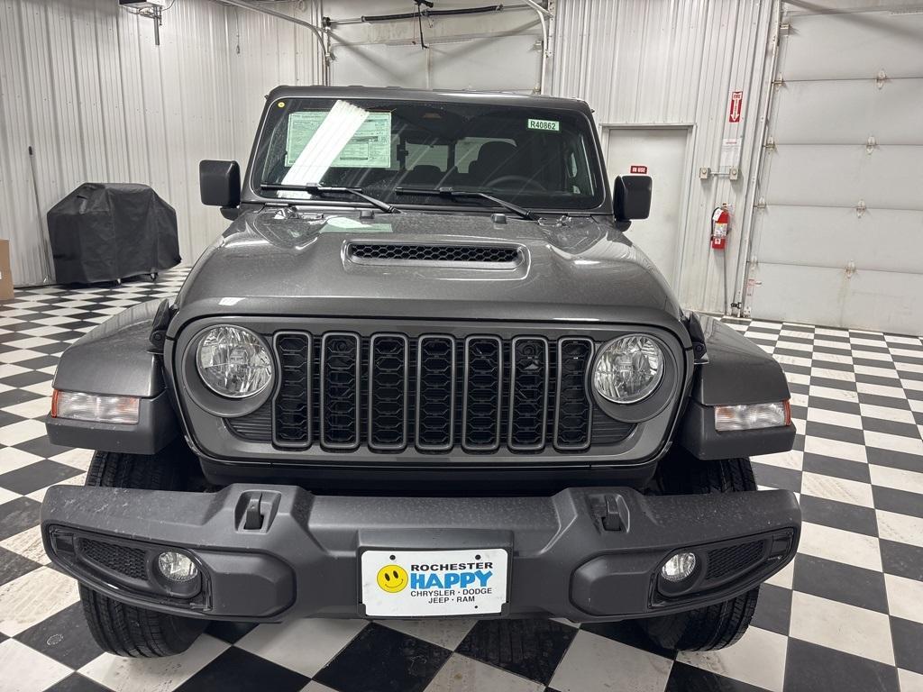new 2026 Jeep Gladiator car, priced at $48,153