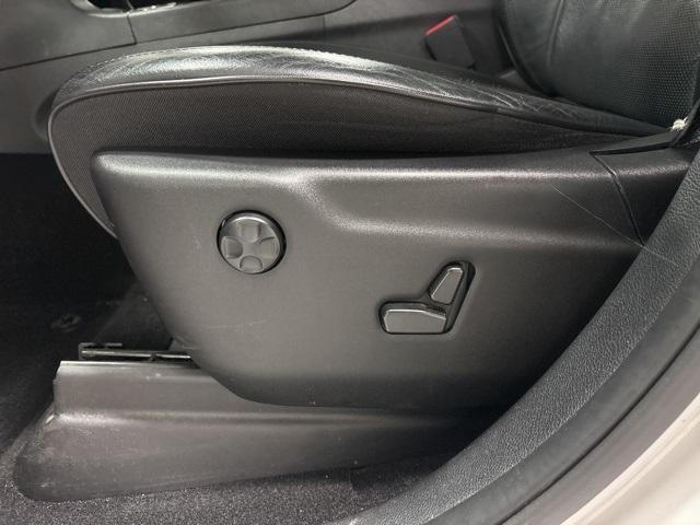 used 2021 Jeep Grand Cherokee car, priced at $28,999