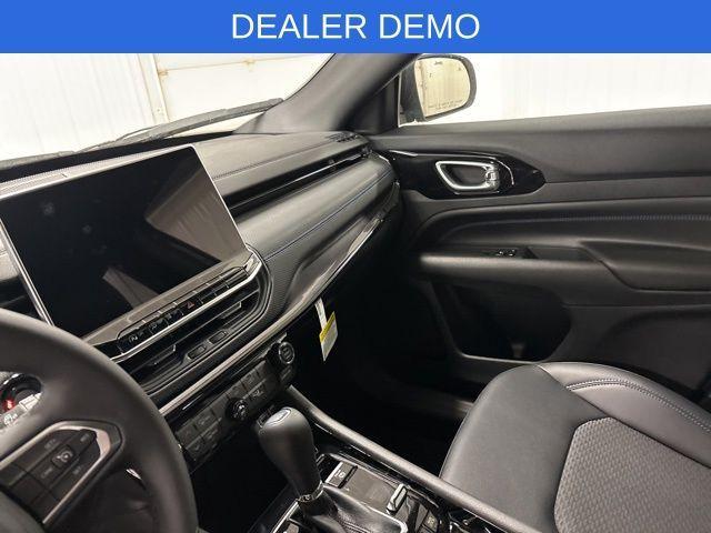 new 2026 Jeep Compass car, priced at $28,250