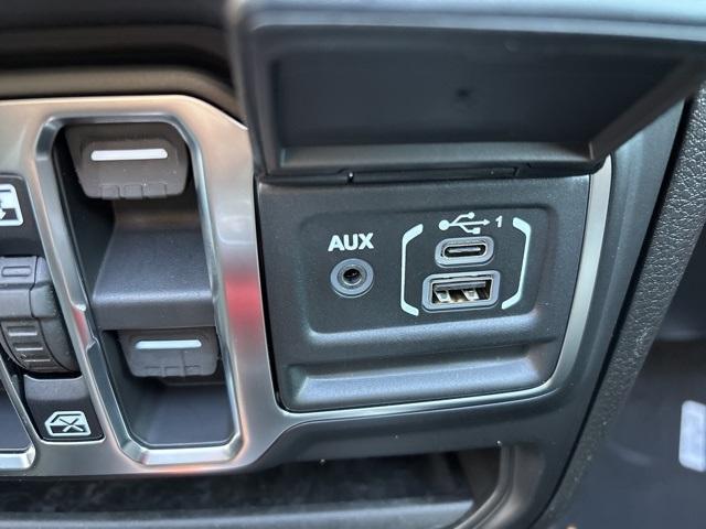 new 2026 Jeep Wrangler car, priced at $48,730