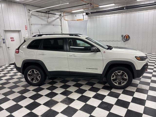 used 2019 Jeep Cherokee car, priced at $13,500
