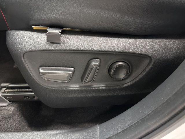 used 2023 Toyota Highlander car, priced at $37,470