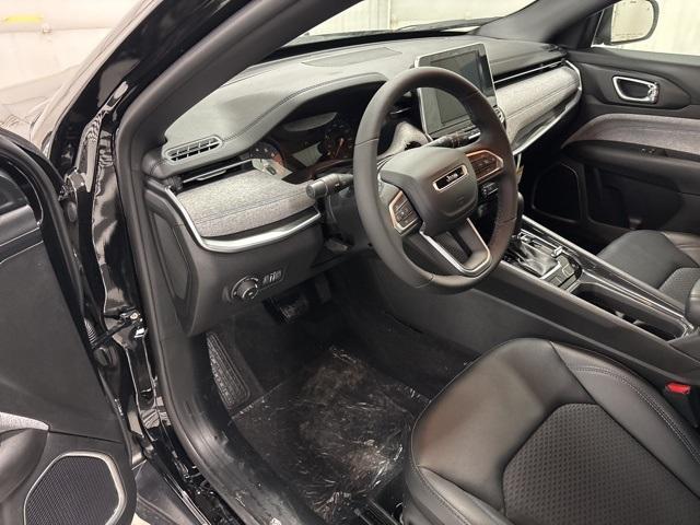 new 2026 Jeep Compass car, priced at $28,990