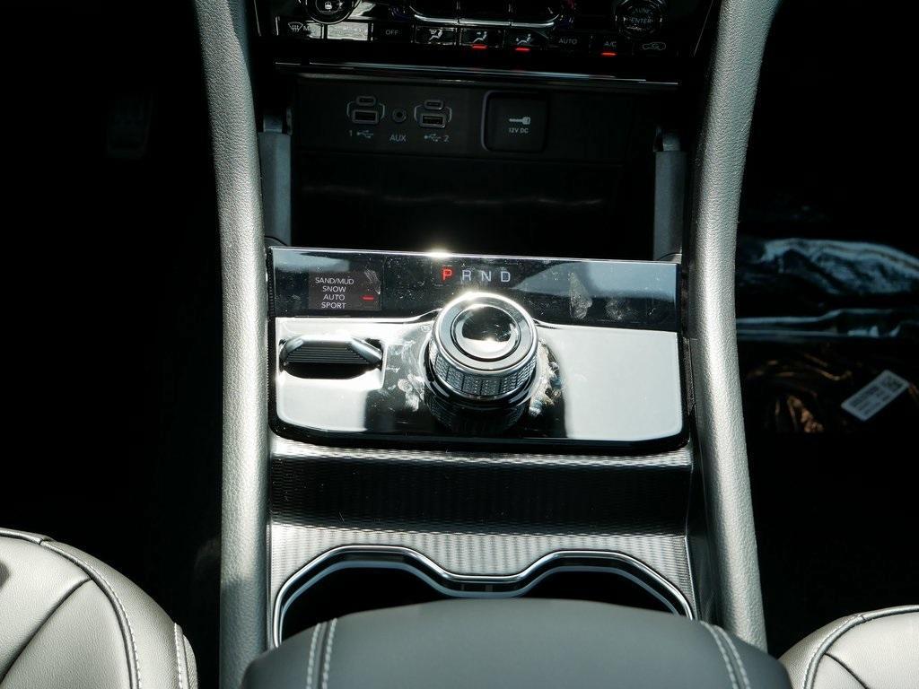 new 2025 Jeep Grand Cherokee L car, priced at $45,000