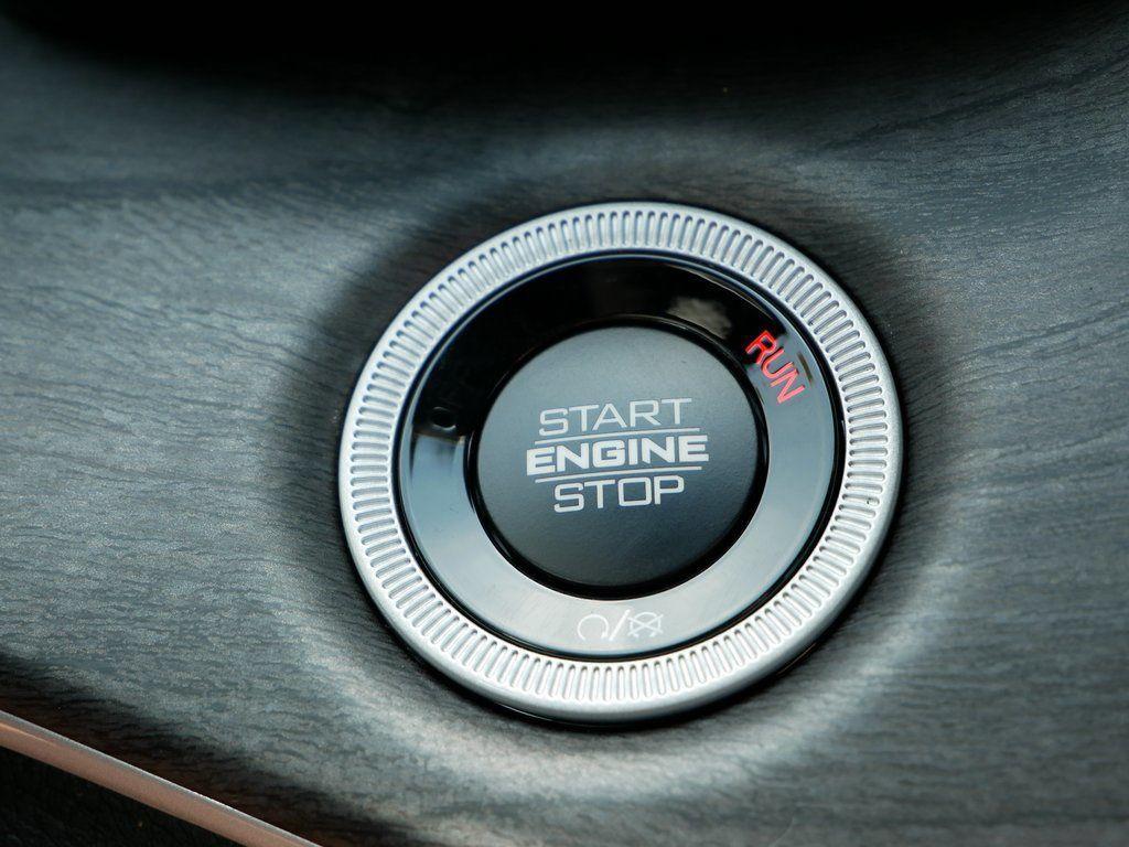 new 2025 Jeep Grand Cherokee L car, priced at $44,000