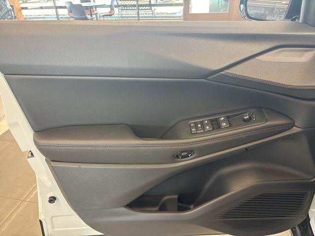 new 2026 Jeep Cherokee car, priced at $38,500