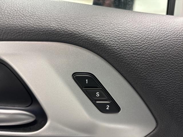 used 2024 Chrysler Pacifica Hybrid car, priced at $31,195