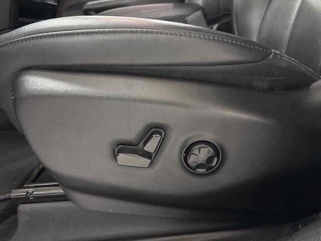 used 2024 Chrysler Pacifica Hybrid car, priced at $31,195